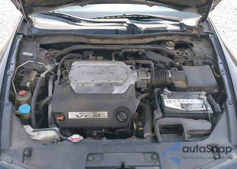 2011 Honda Accord 3.5 Ex-L from USA, damaged, VIN 1HGCS2B83BA001454